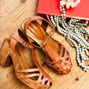 Top Shop Nelly brown leather sandal size 39 NWOT